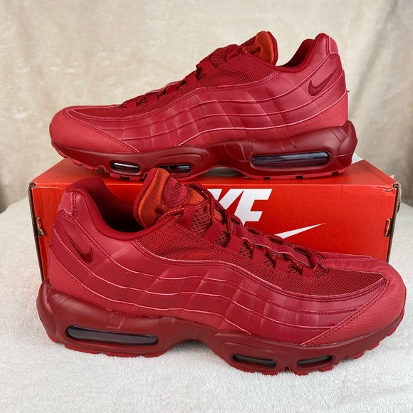 air max 95 triple red